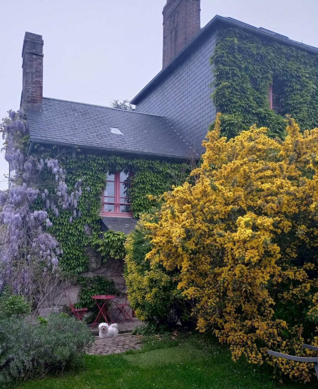 Les Chambres D'Hotes Le Val D'Honfleur Equemauville Bagian luar foto