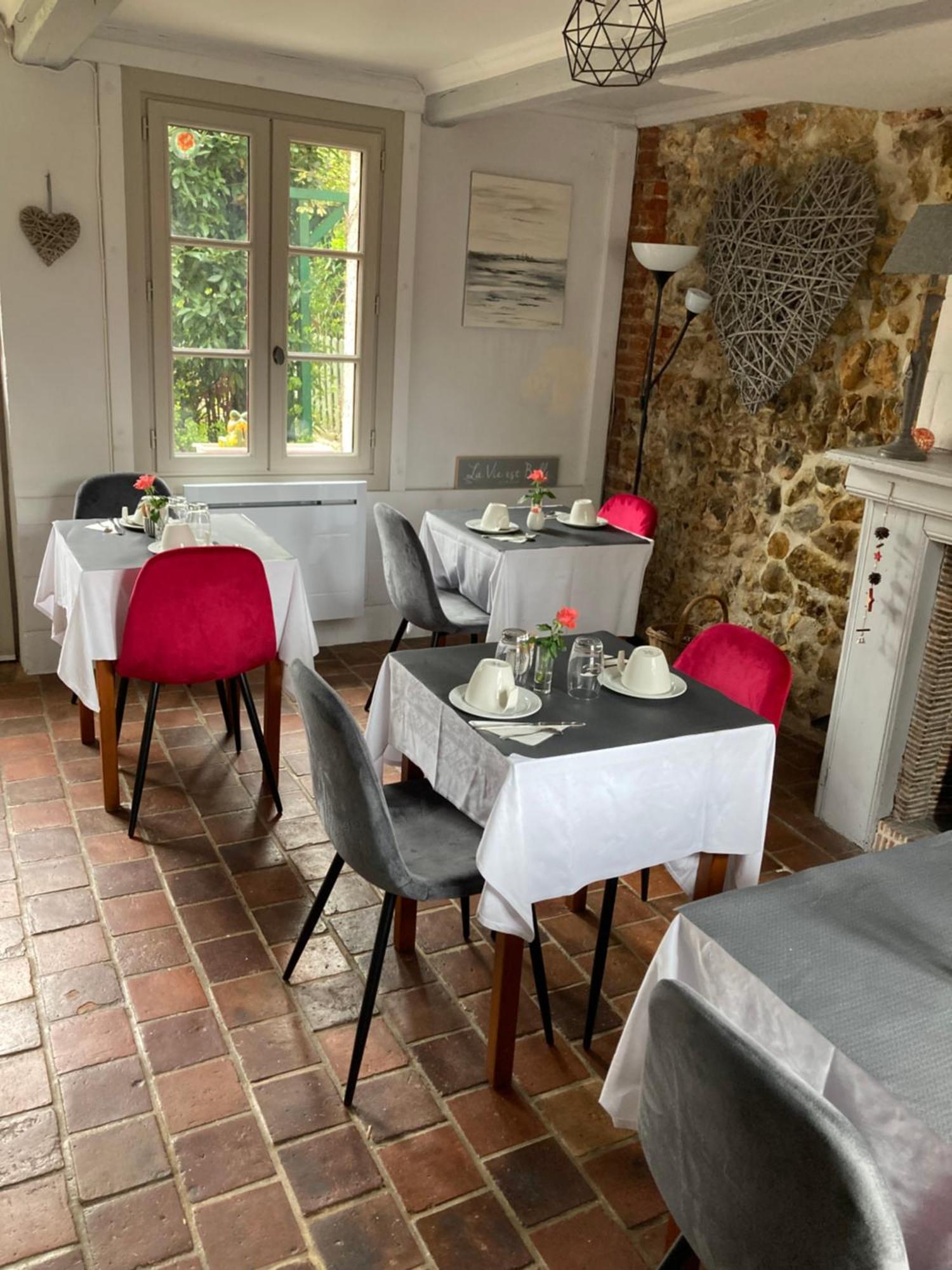 Les Chambres D'Hotes Le Val D'Honfleur Equemauville Bagian luar foto